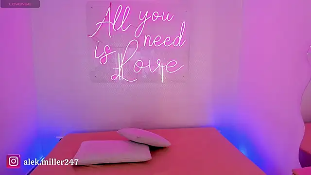 aleksandramiller  online show from 04/29/26, 05:11
