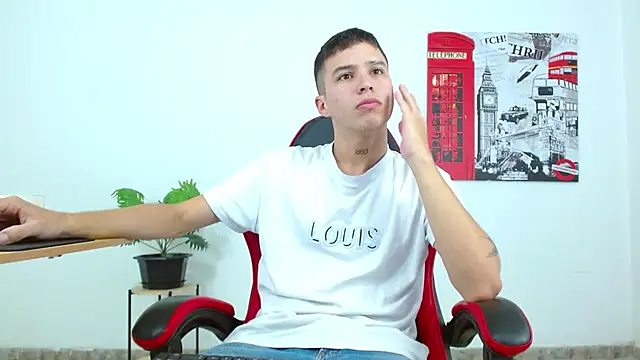 Cumandres18 online show from 10/09/25, 02:04