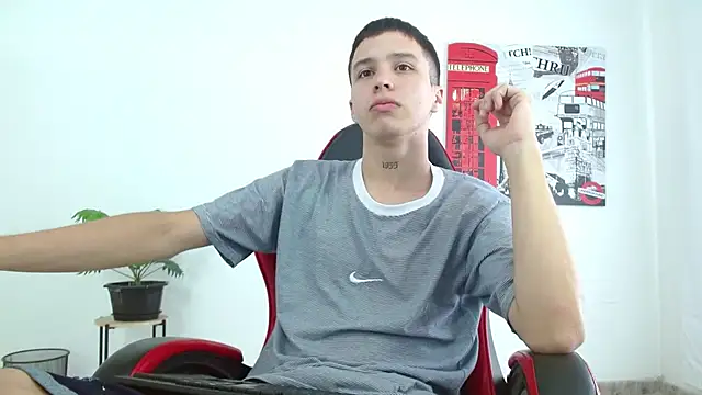 Cumandres18 online show from 11/15/25, 01:51