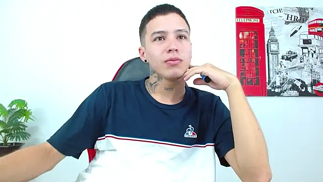 Cumandres18 online show from 05/23/26, 03:38