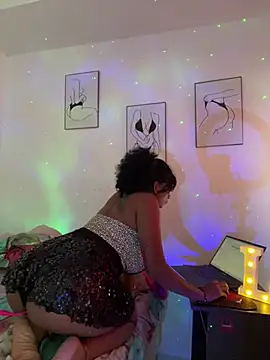 Tyra bank online show from 01/15/26, 09:07