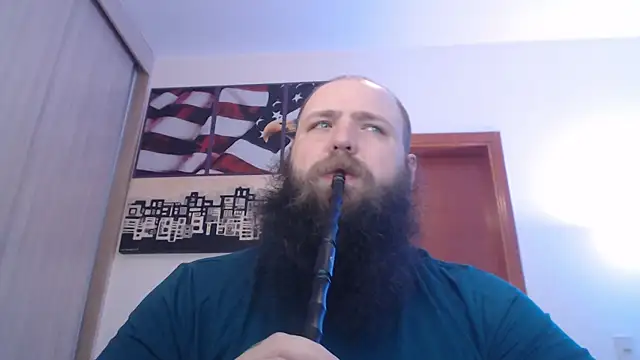 Snapshot of PayMasterGus chatting on 09/11/25, 04:45 PayMasterGus online show from 09/11/25, 04:45