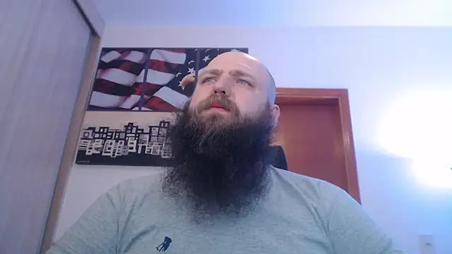 Snapshot of PayMasterGus chatting on 09/12/25, 11:37 PayMasterGus online show from 09/12/25, 11:37