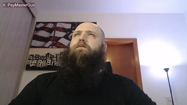 Snapshot of PayMasterGus chatting on 10/06/25, 03:04 PayMasterGus online show from 10/06/25, 03:04