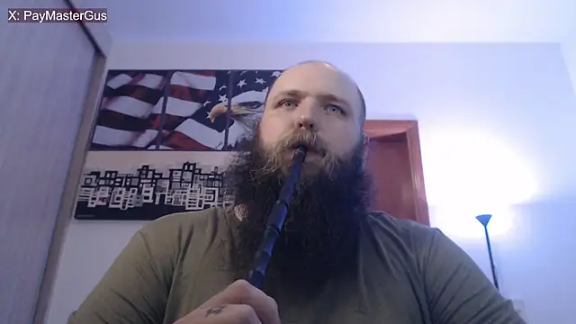 Snapshot of PayMasterGus chatting on 10/13/25, 02:22 PayMasterGus online show from 10/13/25, 02:22