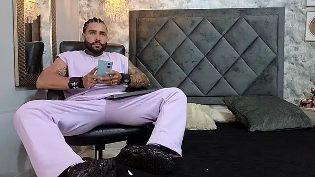 Apolo rousse1 online show from 09/09/25, 09:03