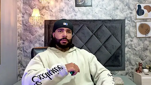 Apolo rousse1 online show from 09/30/25, 08:58