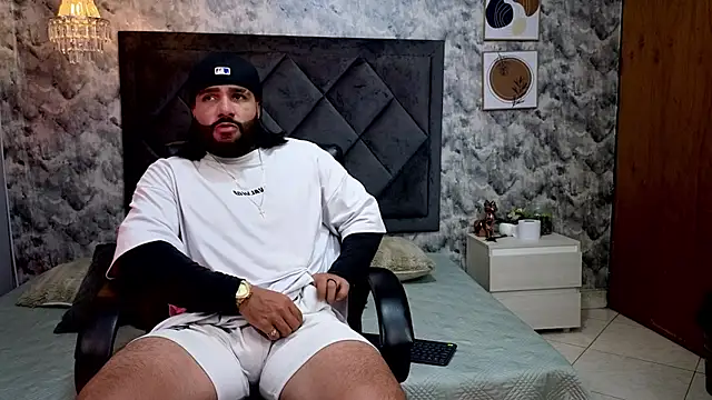 Apolo rousse1 online show from 10/03/25, 09:12