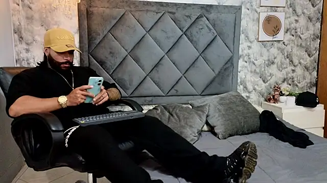 Apolo rousse1 online show from 10/07/25, 09:45