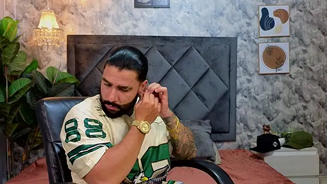 Apolo rousse1 online show from 11/12/25, 08:30