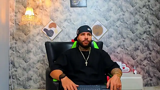 Apolo rousse1 online show from 02/20/26, 09:37