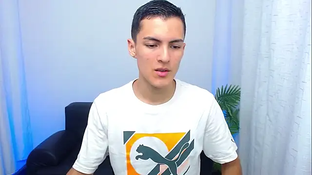 Snapshot of Matiius18 chatting on 01/09/26, 02:09 Matiius18 online show from 01/09/26, 02:09