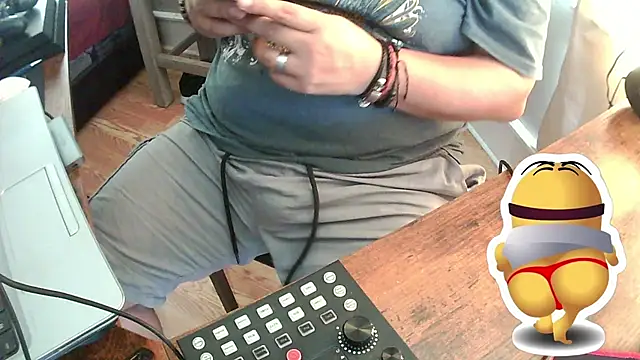 perversus12 online show from 10/01/25, 07:20