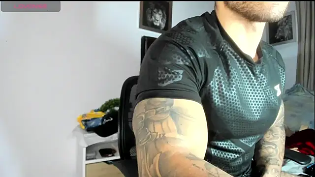 Snapshot of mason_fit chatting on 02/26/26, 05:50 mason fit online show from 02/26/26, 05:50