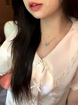 Nana kute20 online show from 10/14/25, 06:25