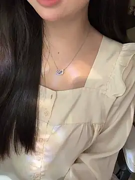 Nana kute20 online show from 04/15/26, 07:58