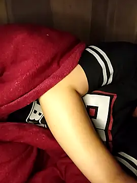 tthun1 online show from 04/17/26, 02:36