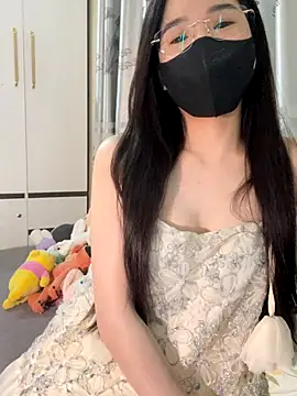 Dior baby online show from 10/30/25, 01:29