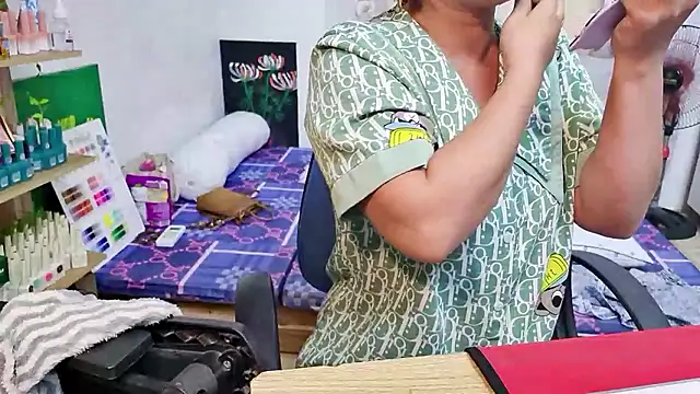 MichiLovely online show from 10/30/25, 08:20