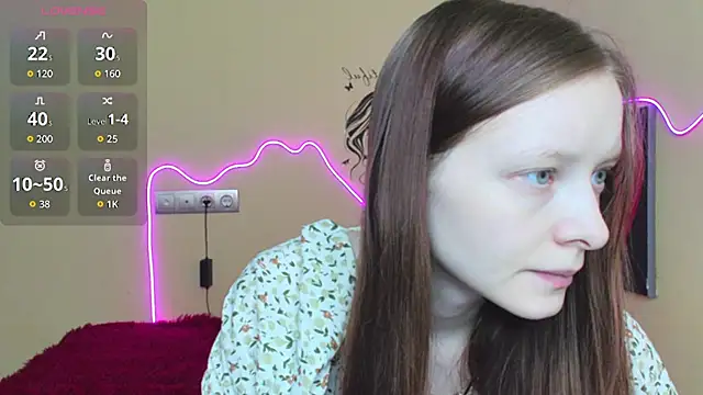 AliceHaris online show from 10/17/25, 03:10