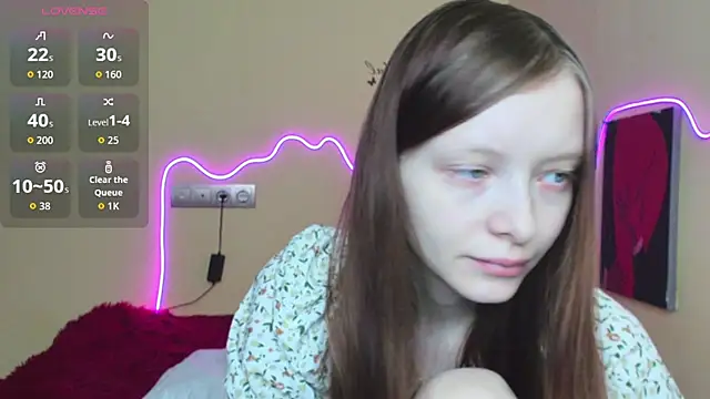 AliceHaris online show from 10/21/25, 03:18