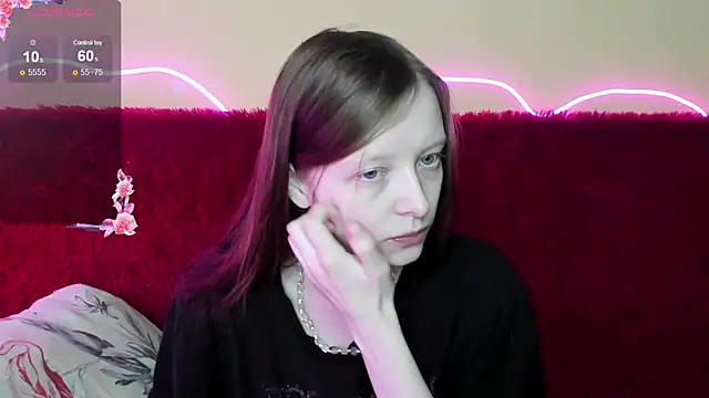 AliceHaris online show from 12/23/25, 03:15