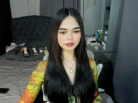 yunxieesweetgurl online show from 04/25/26, 10:29