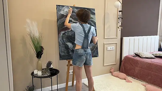 daniellia  online show from 11/24/25, 12:16