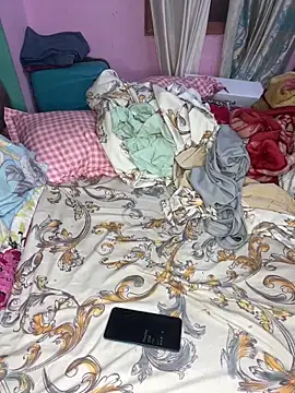 baby dall online show from 04/15/26, 07:10