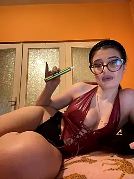 Larra69 online show from 01/05/26, 06:11