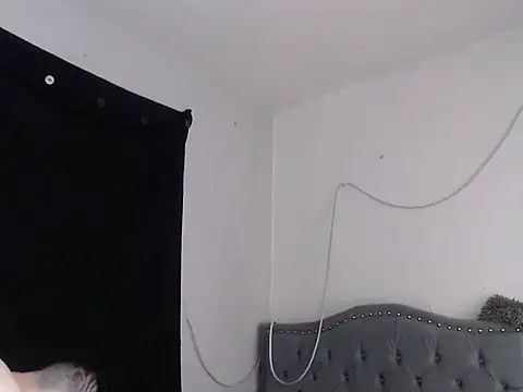 xalejo max online show from 09/17/25, 02:41