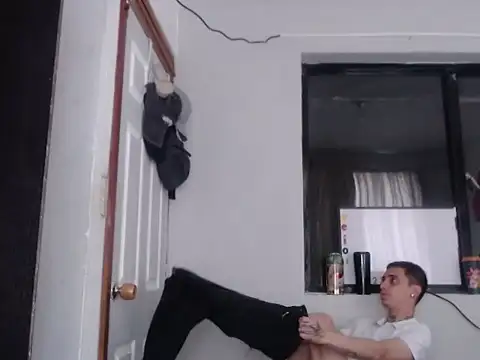 xalejo max online show from 10/28/25, 03:04