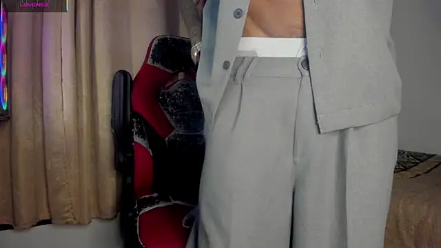 Savajelust online show from 12/04/25, 11:19