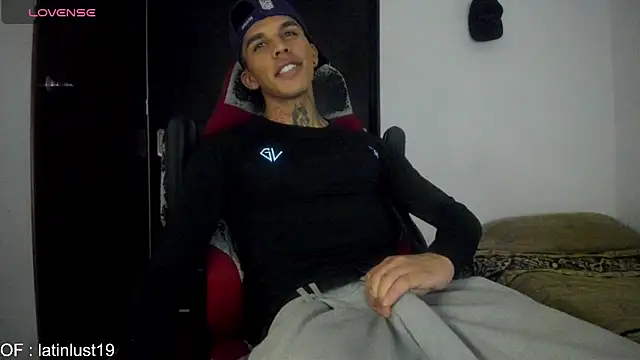 Savajelust online show from 03/30/26, 07:26