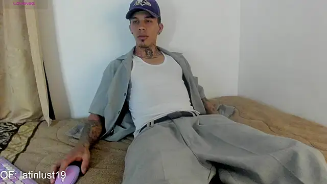 Savajelust online show from 06/02/26, 03:14