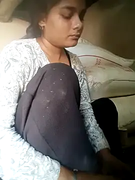 Hot siiii online show from 09/12/25, 04:45