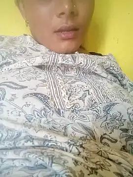 Hot siiii online show from 10/03/25, 08:11