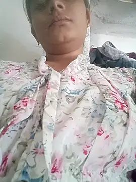 Hot siiii online show from 10/24/25, 02:19