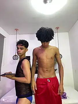 Violet Dream2 online show from 03/26/26, 12:17