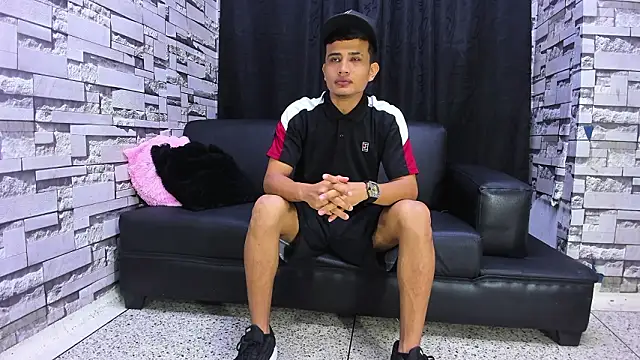 Crazy Cult Sex online show from 02/03/26, 01:05