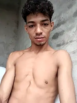 Brayanellatino online show from 04/13/26, 10:54