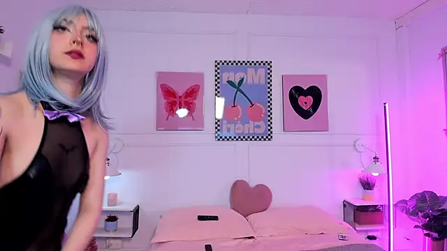 Zoe Lynch  online show from 01/19/26, 11:47