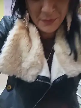 jadecristina online show from 06/15/26, 10:56