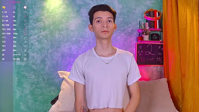 VicenteFerrer online show from 10/21/25, 01:28