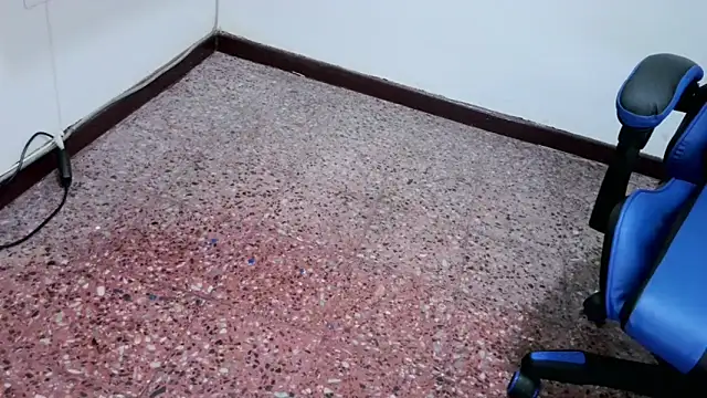 marsmith1 online show from 04/13/26, 07:08