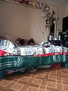 Snapshot of mexosito27 chatting on 09/15/25, 09:26 mexosito27 online show from 09/15/25, 09:26