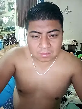 Snapshot of mexosito27 chatting on 10/23/25, 01:38 mexosito27 online show from 10/23/25, 01:38