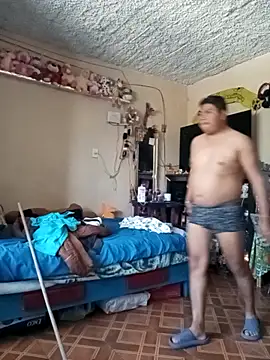 Snapshot of mexosito27 chatting on 10/29/25, 09:38 mexosito27 online show from 10/29/25, 09:38