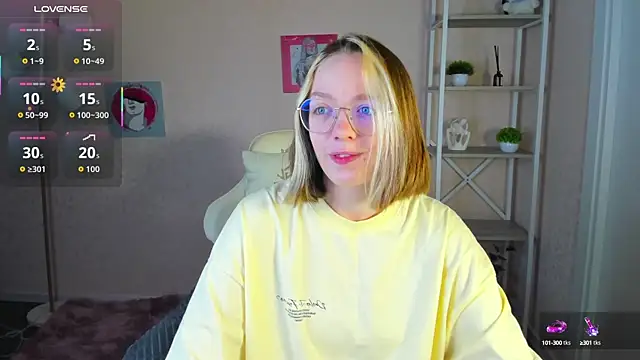 R0cket bunny online show from 09/21/25, 12:01