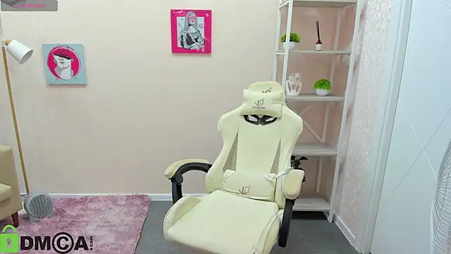 R0cket bunny online show from 10/19/25, 01:06